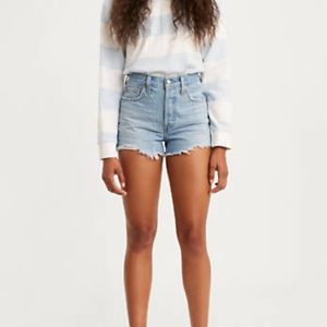 Levi’s 501 Original Women’s Shorts Light Wash